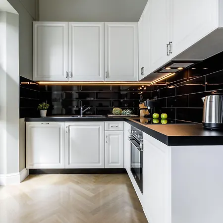 Hotel Let's - Arianska 6 Kraków