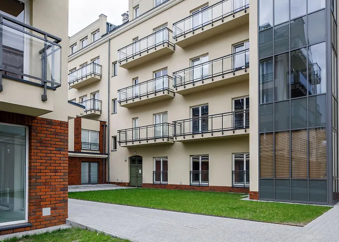 Let's - Arianska 6 Kraków