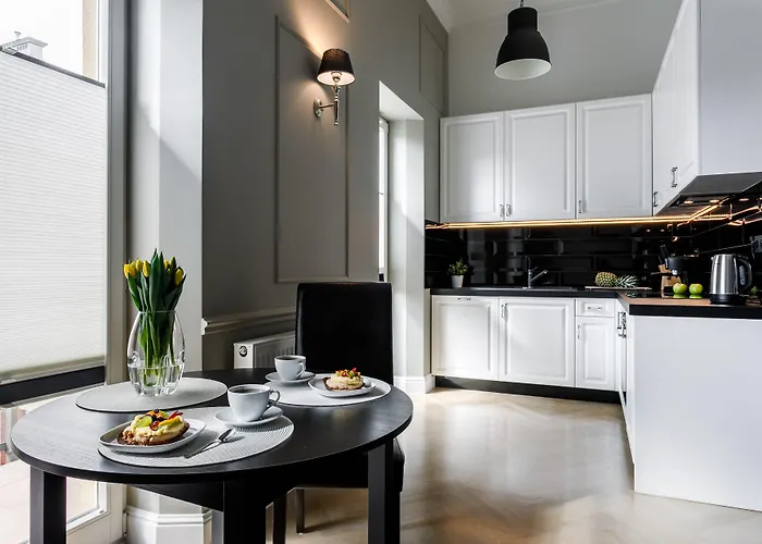 Let's - Arianska 6 Hotel