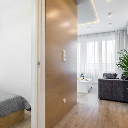 Let's - Arianska 6 קרקוב