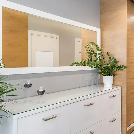 Let's - Arianska 6 3* קרקוב