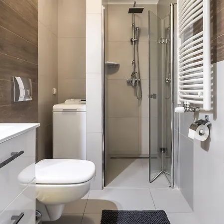 Let's - Arianska 6 Hotel 3*