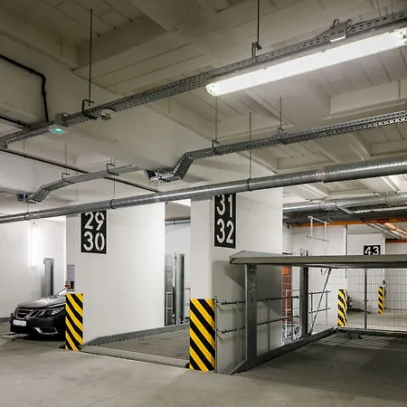 Hotel Let's - Arianska 6 3*