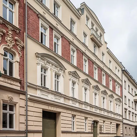 Hotel Let's - Arianska 6 Cracovia